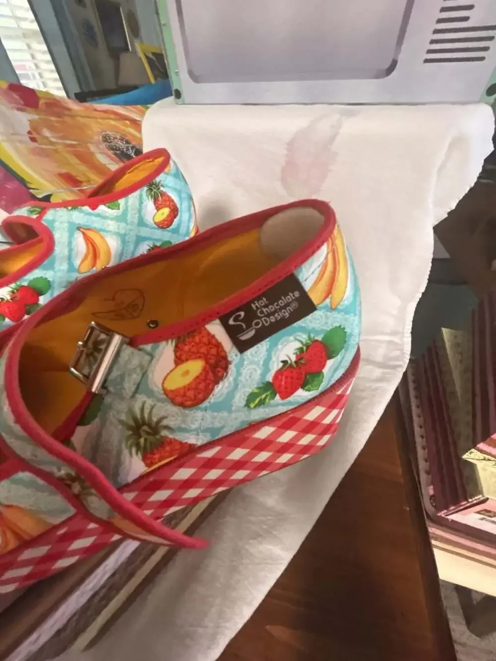 Hot Chocolate Design Chocolaticas Kitsch Picnic Platform Mary Jane Shoes US9 EU